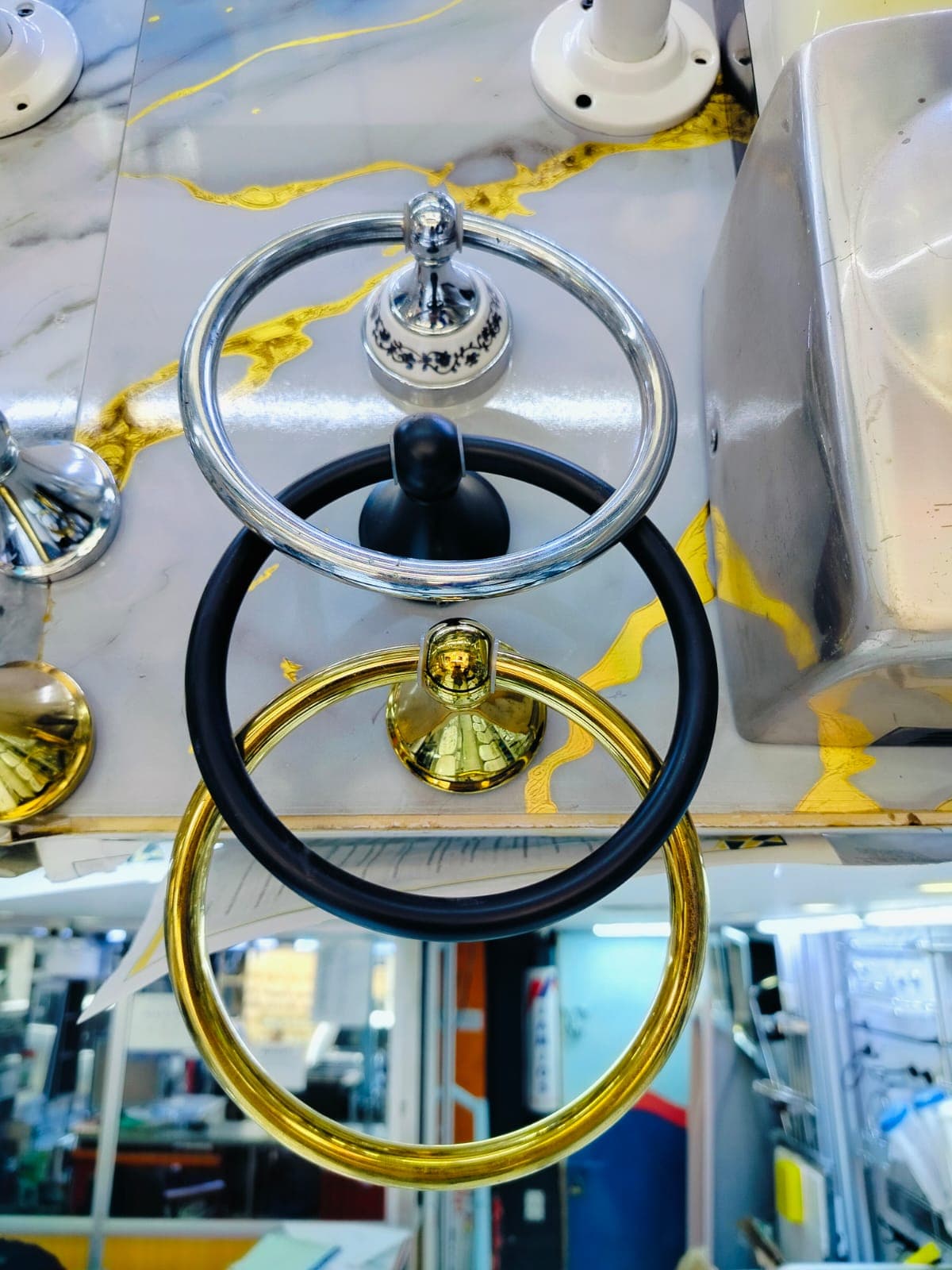 Black Telephone-Style Shower Head