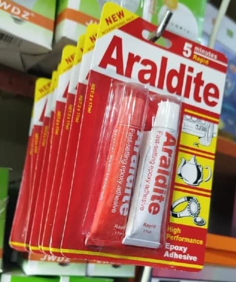 Araldite Rapid 5-Minute Epoxy Adhesive